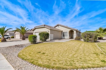 3126 Desert Ln, Gilbert, AZ 85234