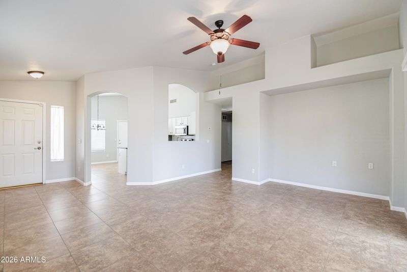 3126 E Desert Ln, Gilbert, AZ 85234