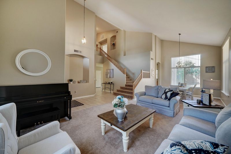 3126 E Wildwood Dr, Phoenix, AZ 85048