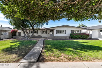 3126 42nd St, Phoenix, AZ 85018