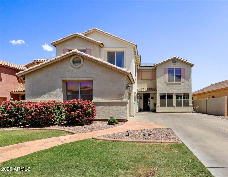 3126 Silversmith Trl, San Tan Valley, AZ 85143