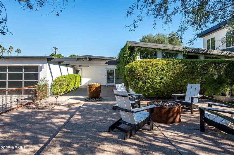 3127 60th St, Phoenix, AZ 85018