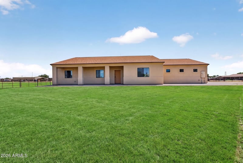 3127 E Joy Dr, San Tan Valley, AZ 85140