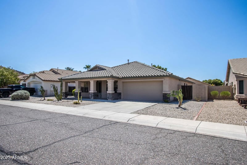 3127 Folgers Rd, Phoenix, AZ 85027