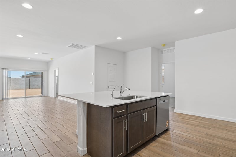 3127 W Sonrisa Ave, Apache Junction, AZ 85120