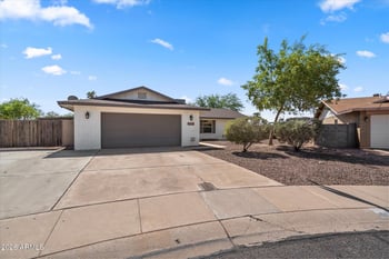 3127 W Yucca St, Phoenix, AZ 85029