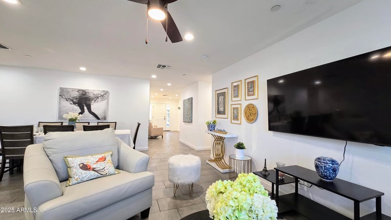 3128 Desert Cove Ave, Phoenix, AZ 85028