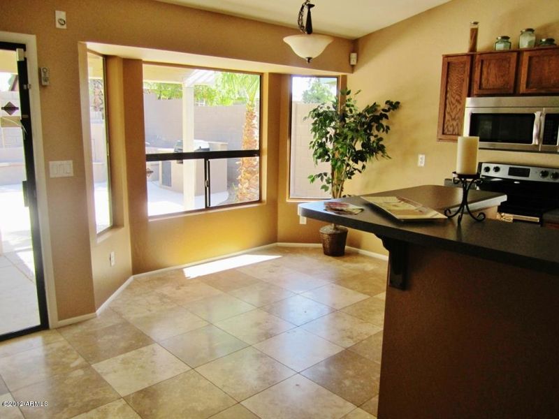 3128 E John Cabot Rd, Phoenix, AZ 85032
