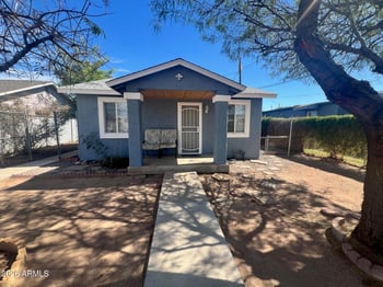 313 47th St, Phoenix, AZ 85008