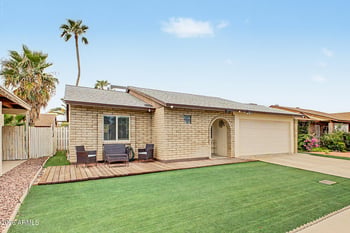 313 Sequoia Dr, Phoenix, AZ 85024