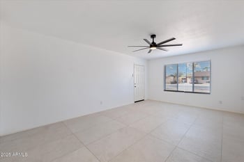 313 Riviera Dr, Tempe, AZ 85282