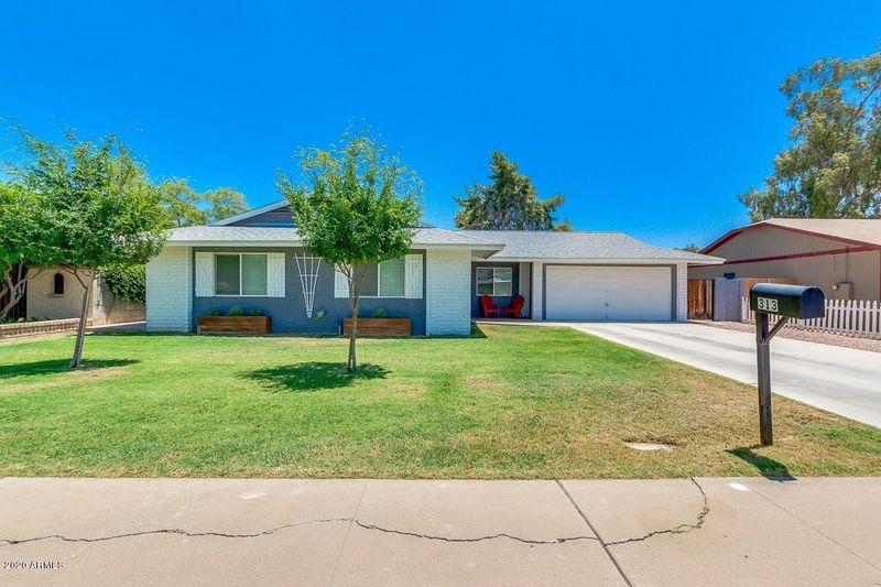 313 S Cholla St, Gilbert, AZ 85233