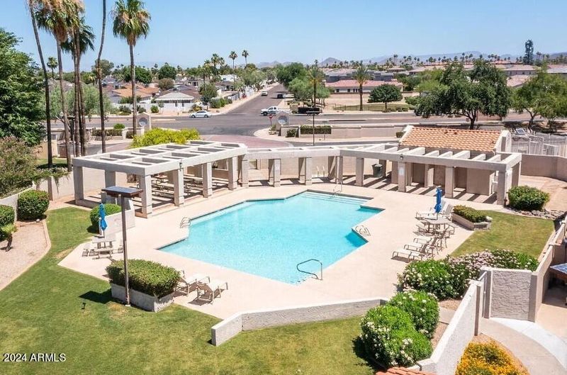 313 W Sumerset Dr, Phoenix, AZ 85023