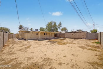 3130 W Almeria Rd, Phoenix, AZ 85009