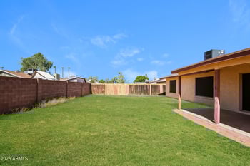3131 Campo Bello Dr, Phoenix, AZ 85053