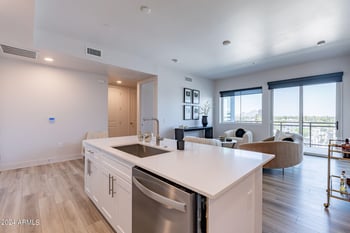 3131 Central Ave #6014, Phoenix, AZ 85012