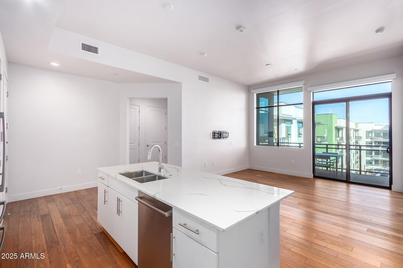 3131 Central Ave #7002, Phoenix, AZ 85012