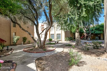 3131 Cochise Dr #127, Phoenix, AZ 85051