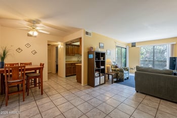3131 Cochise Dr #144, Phoenix, AZ 85051