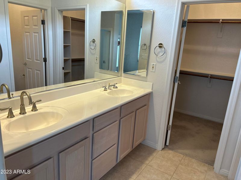 3131 E Legacy Dr #2081, Phoenix, AZ 85042