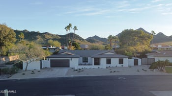3131 Las Rocas Dr, Phoenix, AZ 85028
