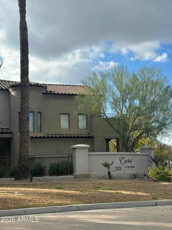 3131 Legacy Dr #1002, Phoenix, AZ 85042