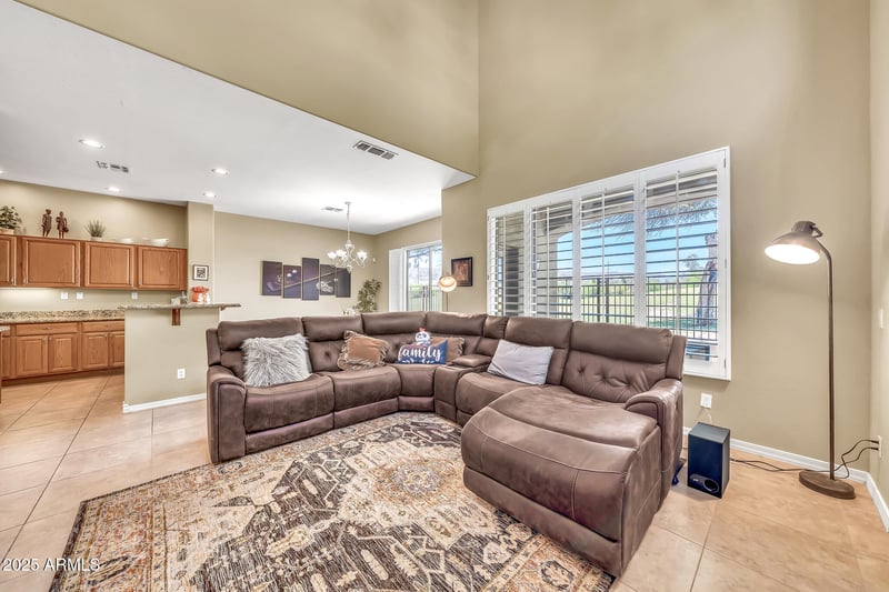 3131 Legacy Dr #1032, Phoenix, AZ 85042