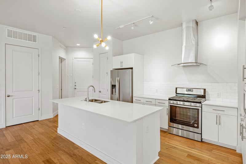 3131 N Central Ave #3009, Phoenix, AZ 85012