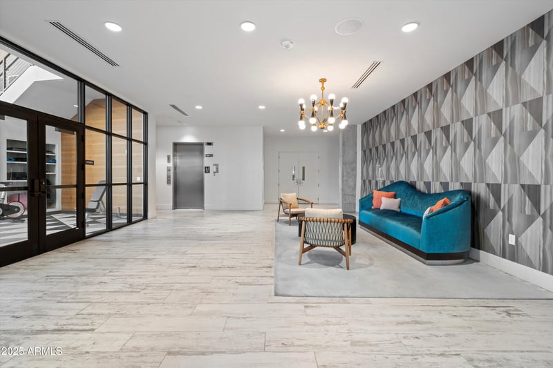 3131 N Central Ave #6002, Phoenix, AZ 85012