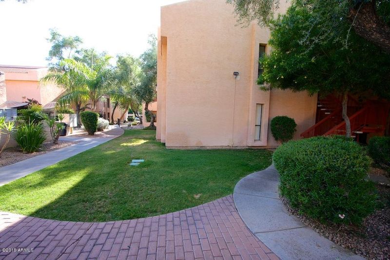 3131 W Cochise Dr #109, Phoenix, AZ 85053