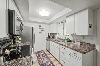 3131 Cochise Dr #223, Phoenix, AZ 85051