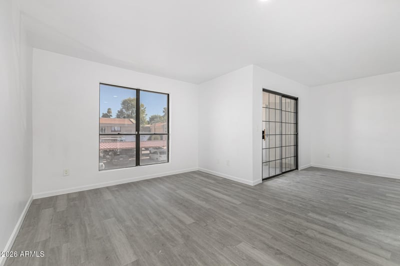 3131 W Cochise Dr #229, Phoenix, AZ 85051