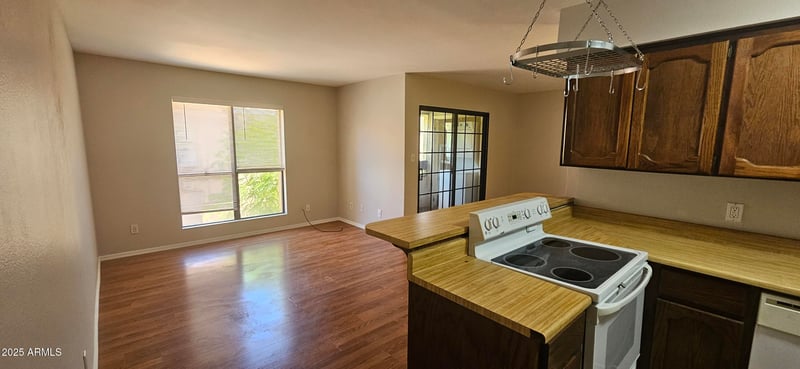 3131 W Cochise Dr #256, Phoenix, AZ 85051