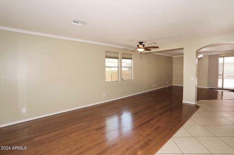 3131 W Saint Catherine Ave, Phoenix, AZ 85041