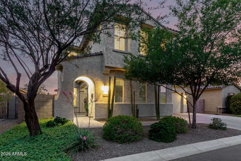 31314 1st Pl, Phoenix, AZ 85085