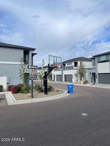 3132 Cheryl Dr, Phoenix, AZ 85028