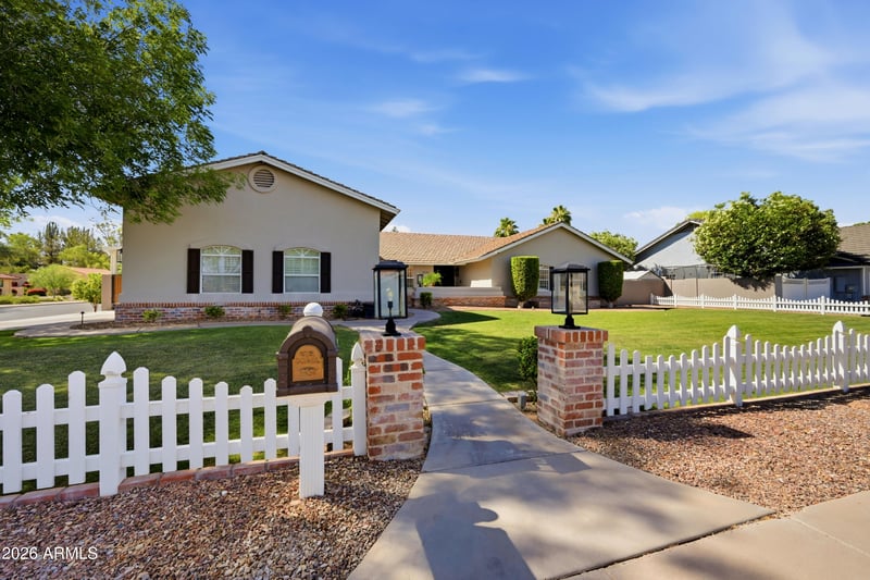 3132 E Fairfield St, Mesa, AZ 85213