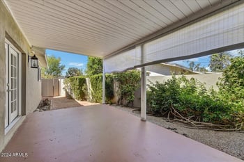 3132 E Highland Ave, Phoenix, AZ 85016