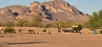 3132 Saddle Vista Rd #10, Tonopah, AZ 85354