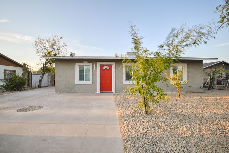 3132 W Jefferson St, Phoenix, AZ 85009