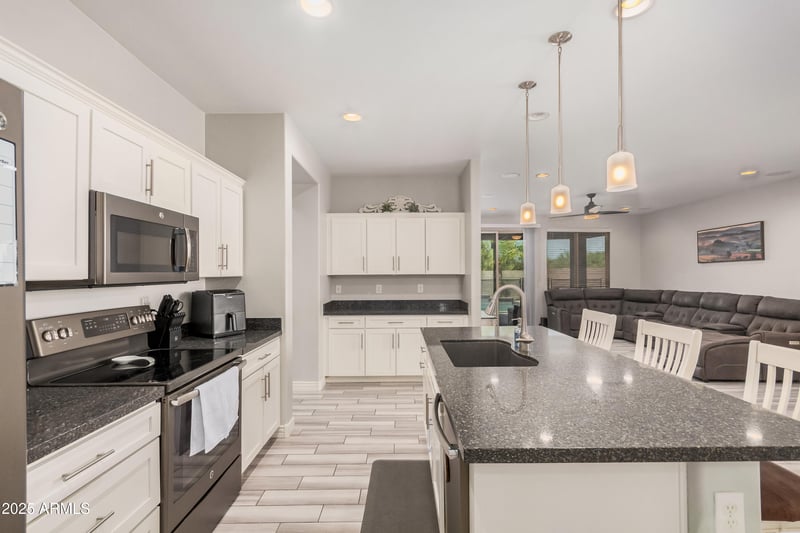 31324 26 Glen Glen, Phoenix, AZ 85085