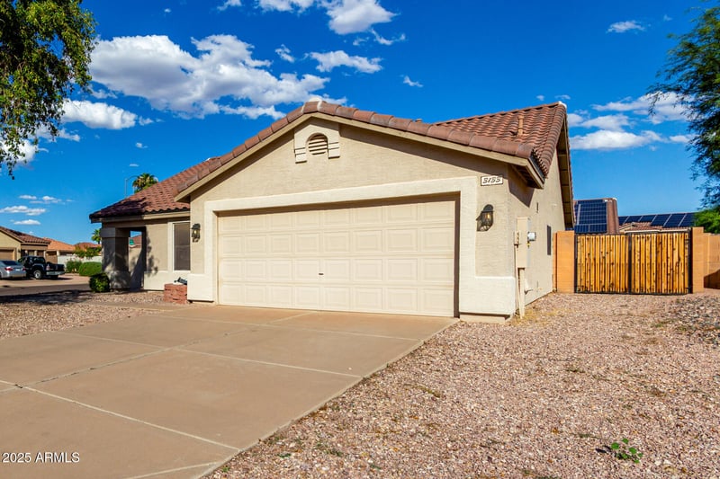 3133 82nd Cir, Mesa, AZ 85212