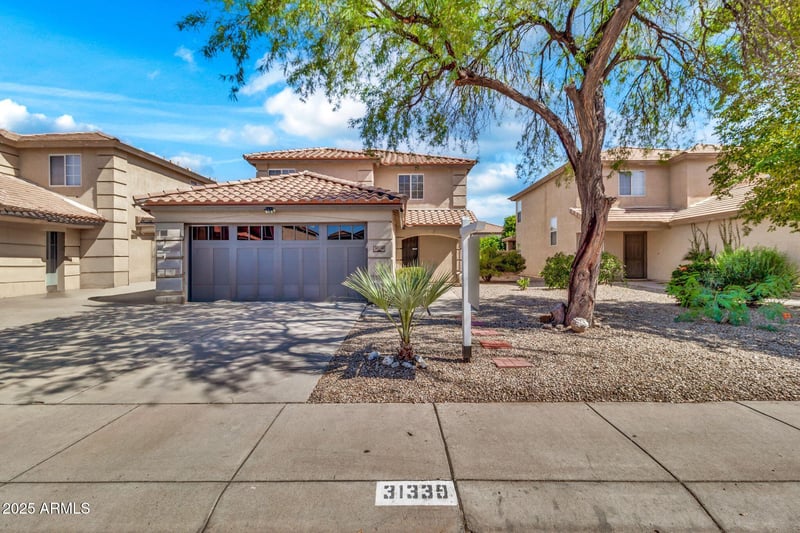 31339 Blackfoot Dr, San Tan Valley, AZ 85143