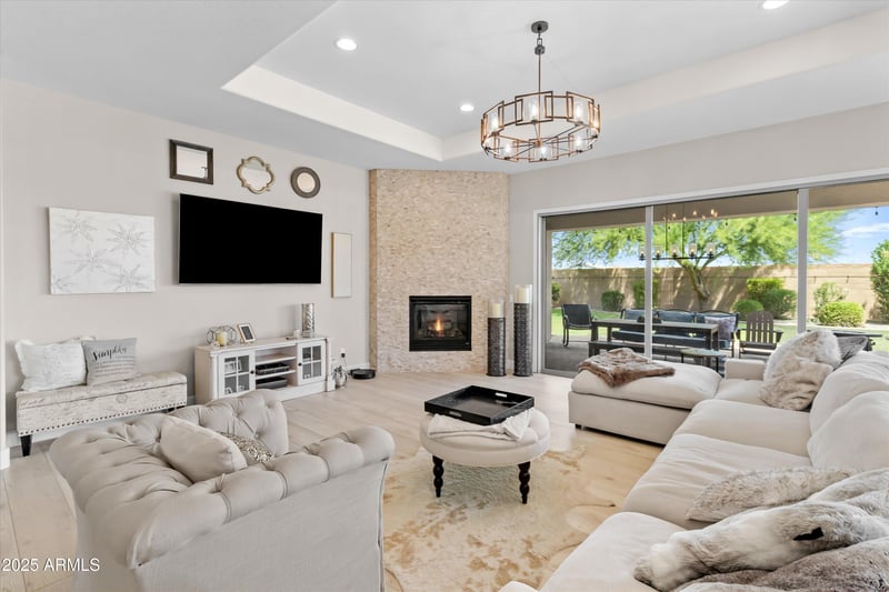 3134 Blackhawk Ct, Gilbert, AZ 85298