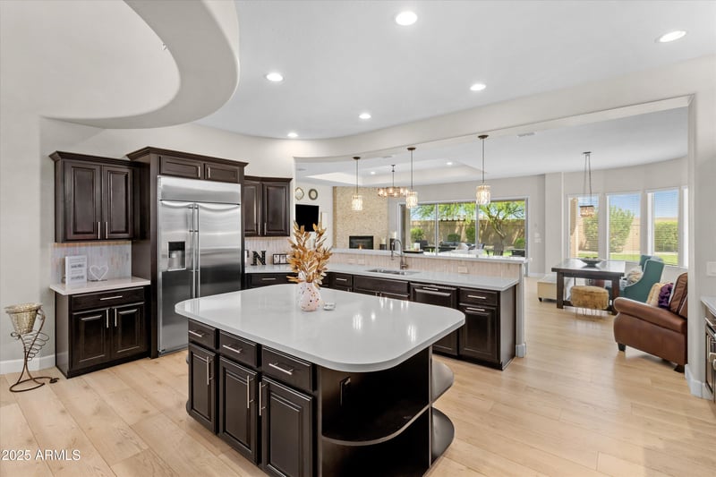 3134 Blackhawk Ct, Gilbert, AZ 85298