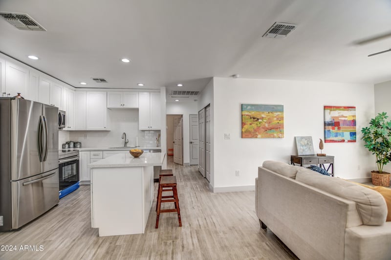 3135 34th St, Phoenix, AZ 85018