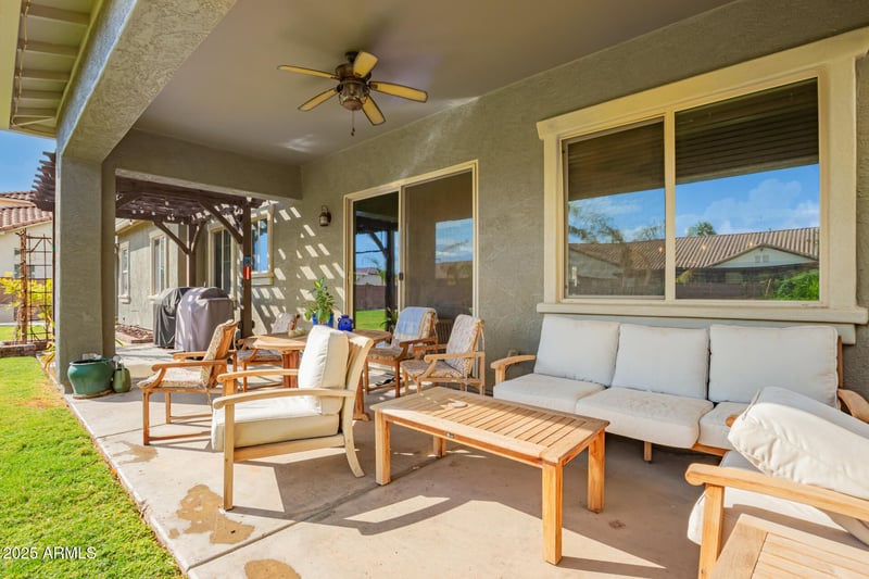 3135 Athena Ct, Gilbert, AZ 85297