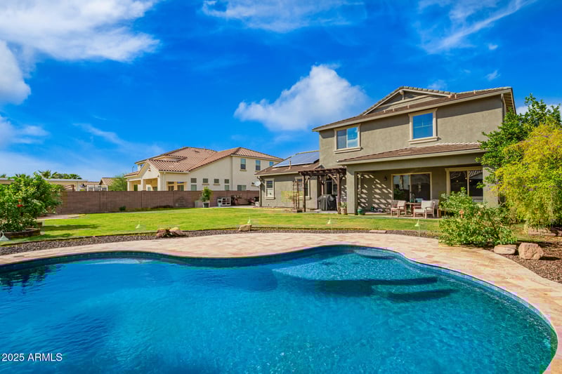 3135 Athena Ct, Gilbert, AZ 85297