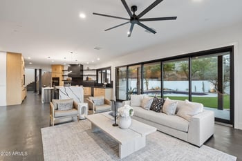 3135 E Palo Verde Dr, Phoenix, AZ 85016
