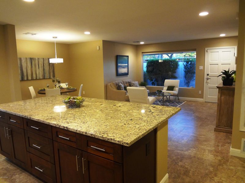 3135 E Turney Ave, Phoenix, AZ 85016